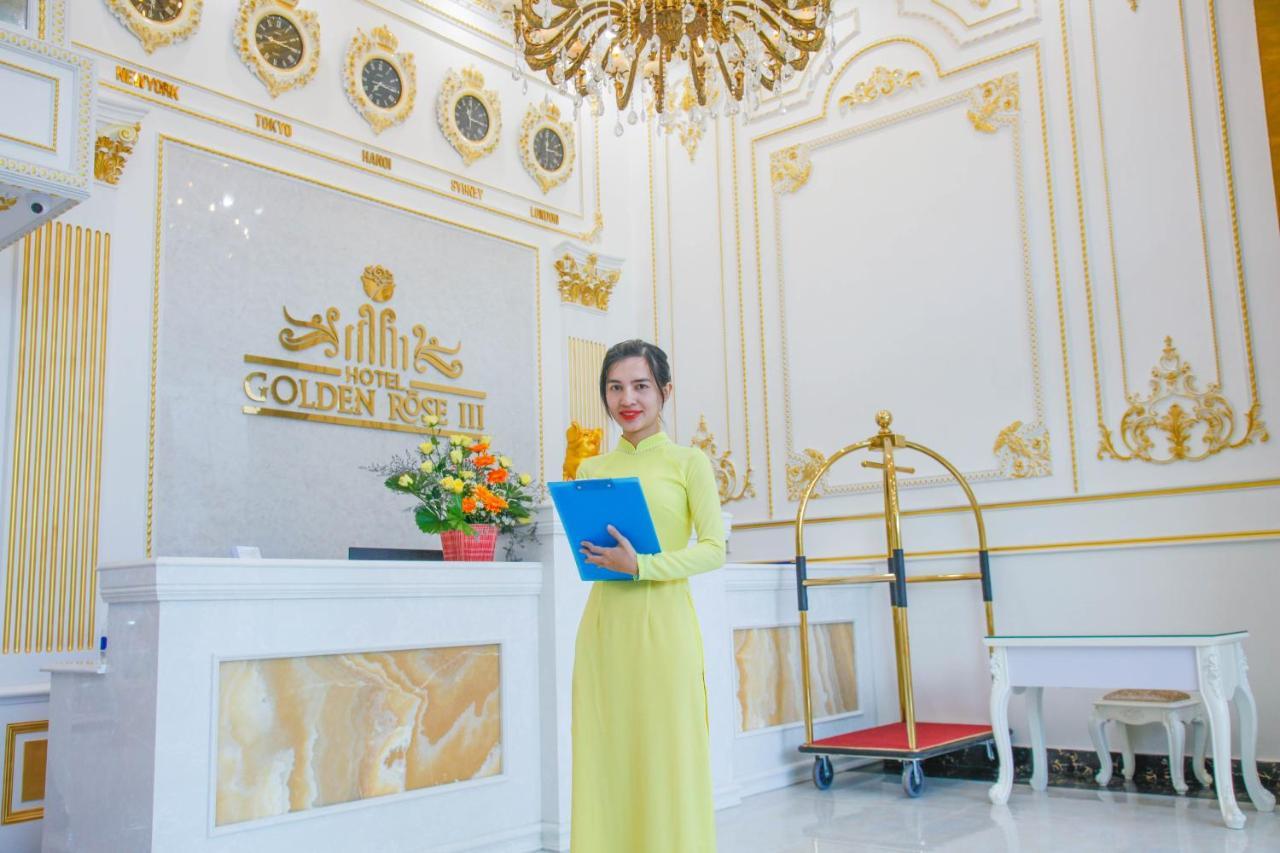 Royal Beach Hotel By Thg Da Nang Bagian luar foto